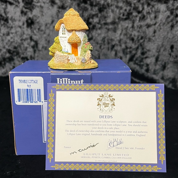 Lilliput Lane | Thimble Cottage | Collectors' Club - Picture 2 of 13